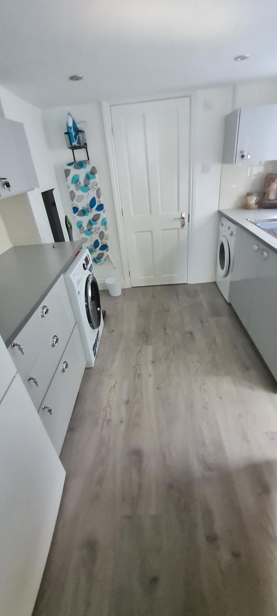 Beach View, 4 Bedroom House Opposite The Sea! Sleeps 10 Sandgate Eksteriør bilde
