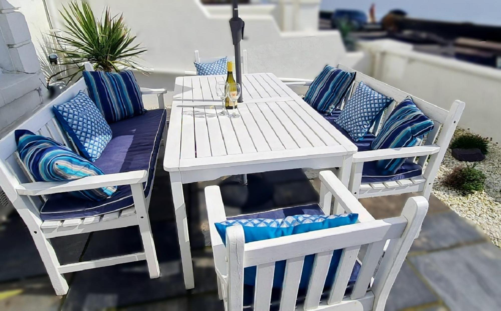 Beach View, 4 Bedroom House Opposite The Sea! Sleeps 10 Sandgate Eksteriør bilde